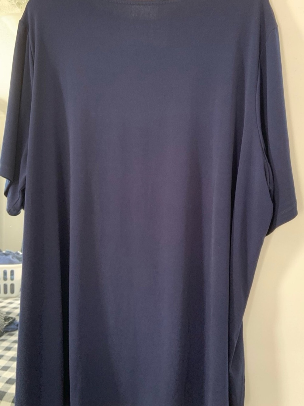 Susan Graver navy top 3X - Picture 2 of 4